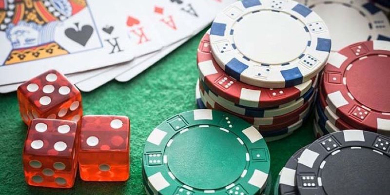Kinh nghiệm cách chơi poker 5 lá